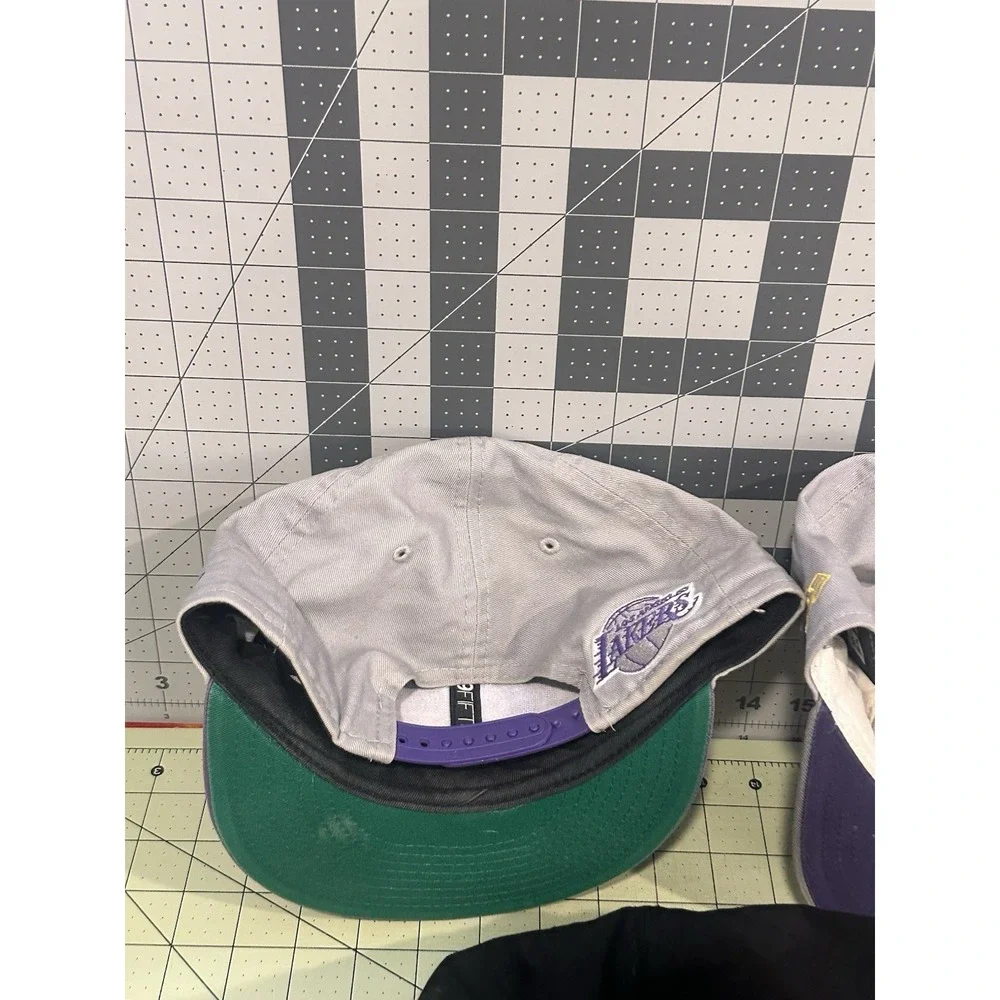 La Lakers Hat Lot Of 3‎